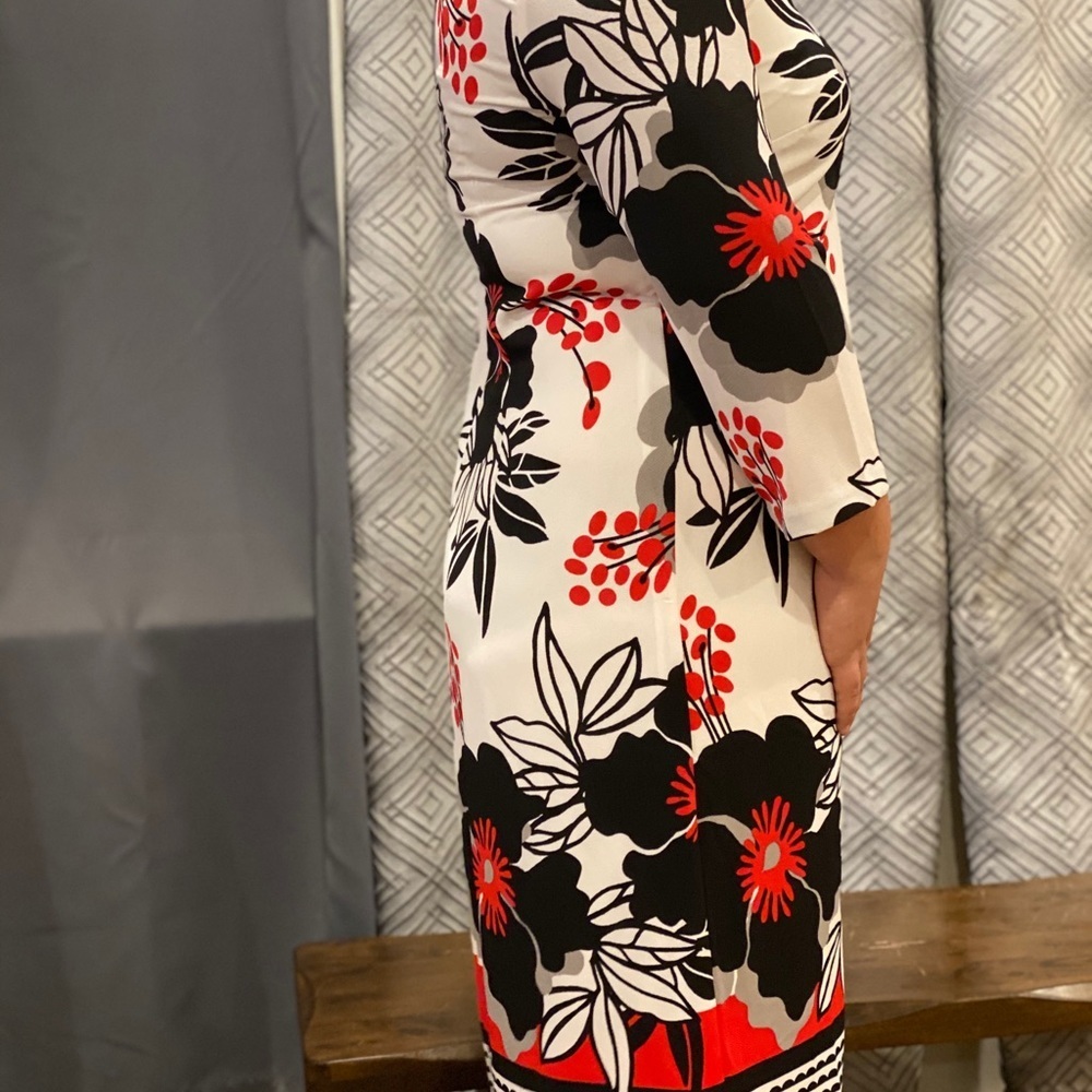 Nine West Floral Crepe Shift Dress - Picture 4 of 12